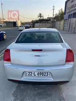 Chrysler 300
